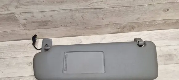 Volkswagen Touareg I Sun visor