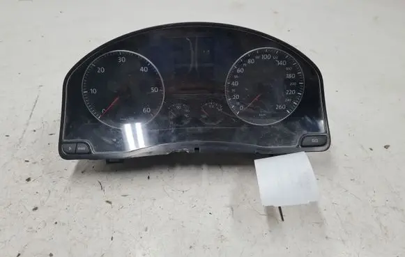 Volkswagen Touran I Speedometer (instrument cluster) V3354110