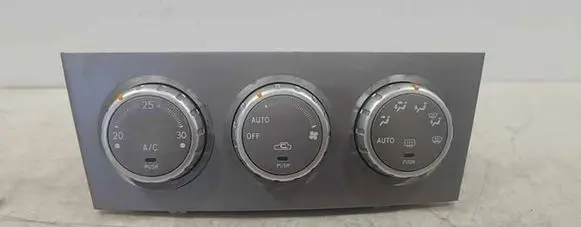 Subaru Forester SG Climate control unit 72311SA160 5037225170