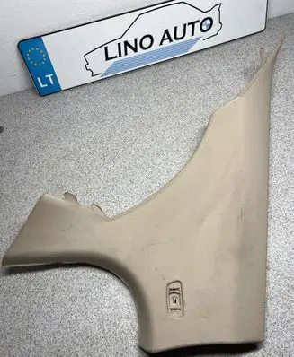 BMW 5 F10 F11 (C) pillar trim 9116357
