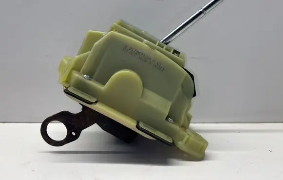 Mercedes-Benz E W211 Gear shifter/selector A2112673124
