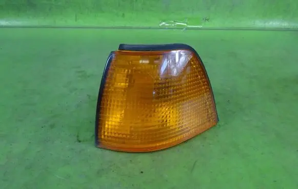 BMW 3 E36 Front indicator light 