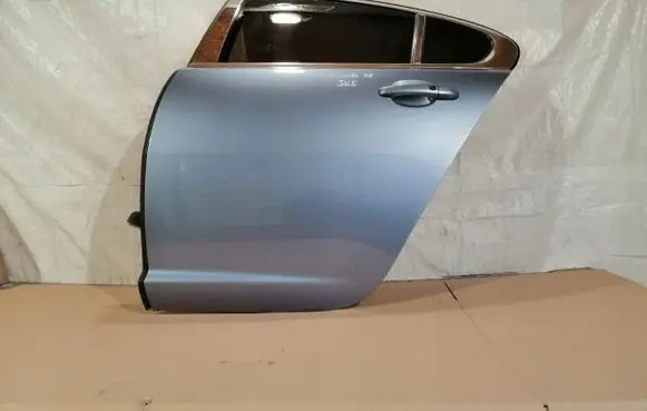 Jaguar XF X250 Front door JAGUARXFJKE08