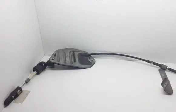 Toyota Avensis T270 Gear shift cable linkage