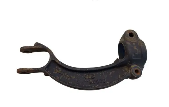 Audi A4 S4 B8 8K Lower shock absorber bracket 8K0413