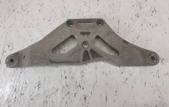 Audi A6 S6 C6 4F Rear differential/diff mount bracket 4F0599287