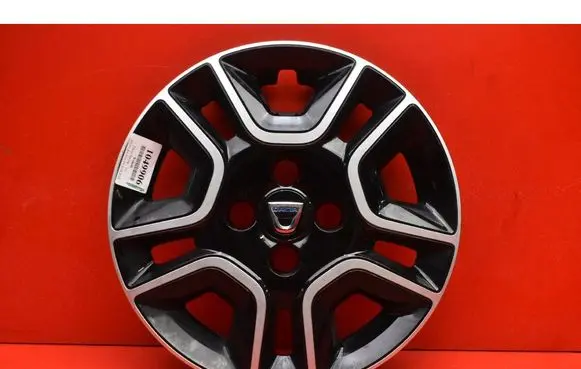 Dacia Spring R17 wheel hub/cap/trim 