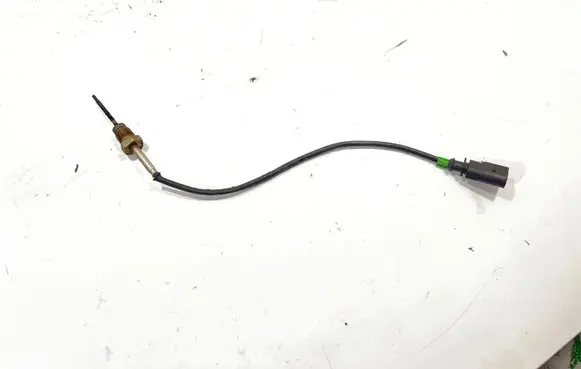 Audi A4 S4 B8 8K Exhaust gas temperature sensor 1J0979802