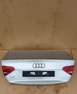 Audi A5 8T 8F Tailgate/trunk/boot lid 8T0827023