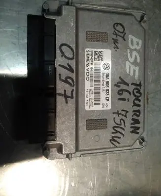 Volkswagen Touran I Engine control unit/module 06A906033KR 5WP4049604