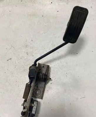 Mazda 6 Accelerator throttle pedal CB0541A00 1983007100