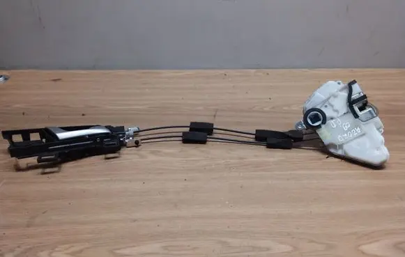 Honda Accord Front door lock