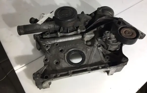 Mercedes-Benz Sprinter W906 Timing chain cover R6110151102