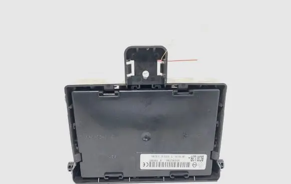 Renault Clio III Other control units/modules 8200652284B