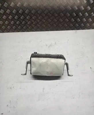 Toyota RAV 4 (XA40) Passenger airbag