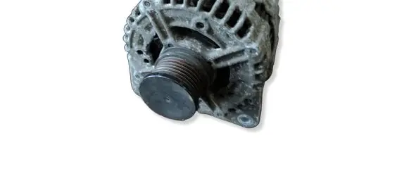 Audi A3 S3 8P Generator/alternator 03G903016L