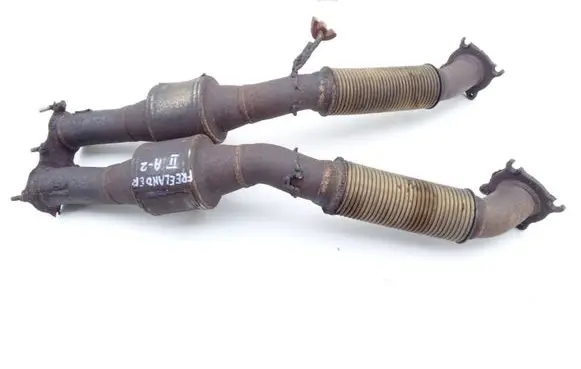 Land Rover Freelander 2 - LR2 Exhaust gas pipe 
