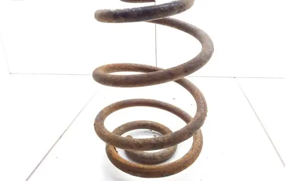Opel Astra F Rear coil spring