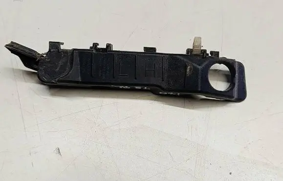 Hyundai i30 Front bumper mounting bracket 86515A6000T9 86515A6000