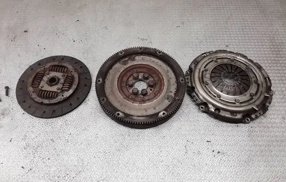 Volkswagen Touran I Clutch set kit 702098 702123