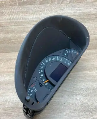 Mercedes-Benz C W203 Speedometer (instrument cluster) A2035403911 87001411b WithPlug
