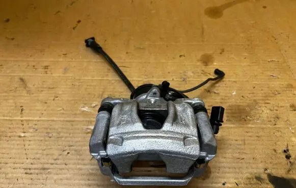 Audi A8 S8 D5 Brake caliper pad carrier rear 4N0405AN ACR002