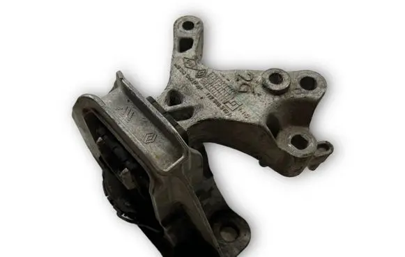 Nissan Qashqai Engine mount bracket 112846249R