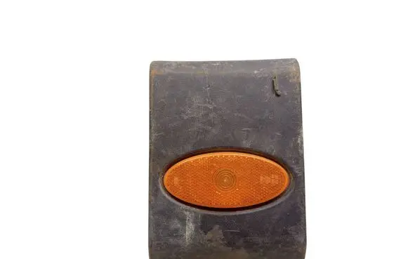 Opel Movano B Front fender indicator light 261B00001R 768560130R