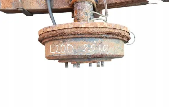 Mitsubishi L200 Rear differential