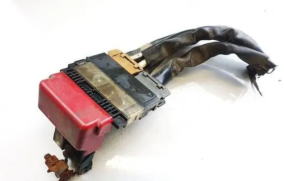 Lexus IS 220D-250-350 Positive cable (battery) 