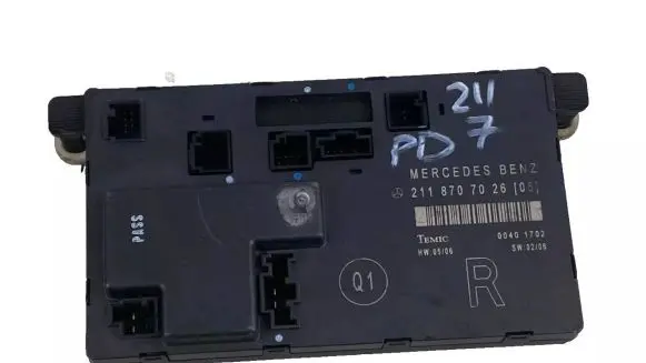 Mercedes-Benz E W211 Door control unit/module A2118707026