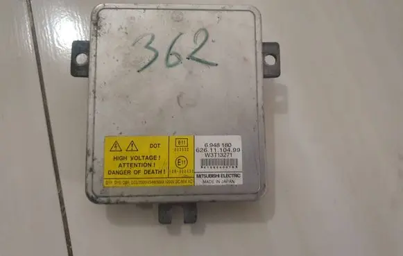 BMW 3 E92 E93 Xenon control unit/module 6948180