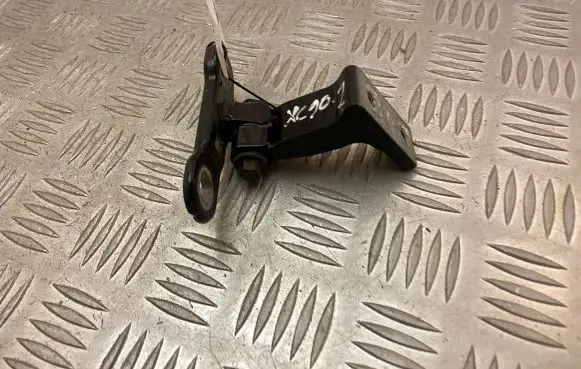 Rear door upper hinge