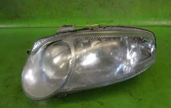 Alfa Romeo 147 Headlight/headlamp