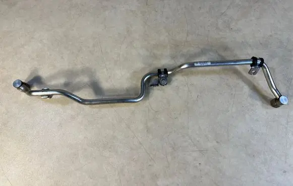Porsche 911 991 Fuel injector supply line/pipe 9A111009241