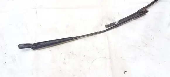 Citroen C5 Front wiper blade arm