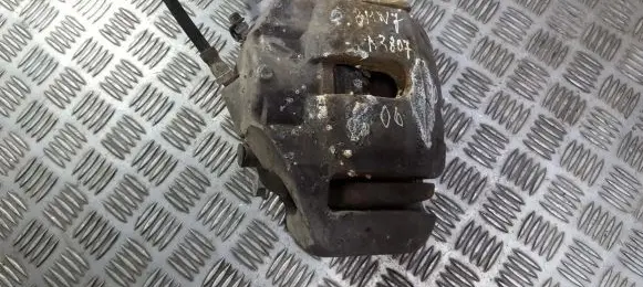 BMW 7 E65 E66 Front brake caliper