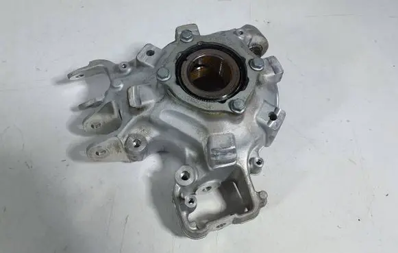 Porsche Taycan 9J1 Rear wheel hub 9J0505435A 0576251