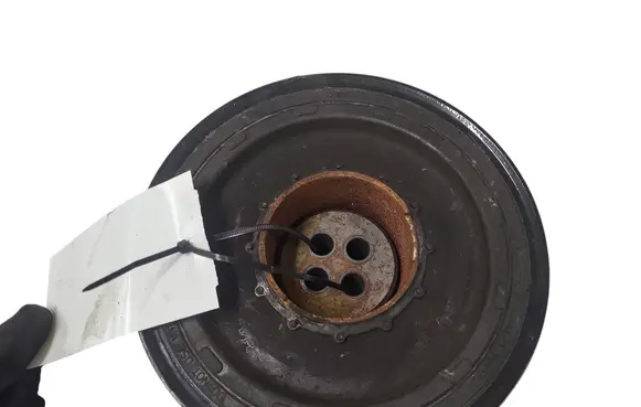 BMW 1 E81 E87 Crankshaft pulley