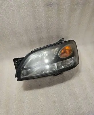Subaru Outback Headlight/headlamp 10020755 7521