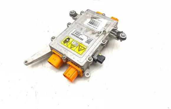 Jeep Avenger Voltage converter inverter 9851960480