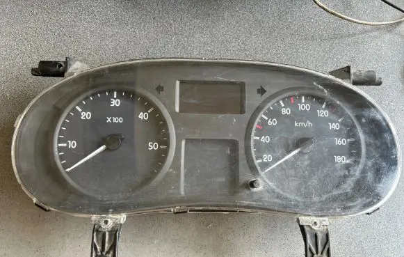 Renault Master II Speedometer (instrument cluster) P8200359416H 216768233 S8312997