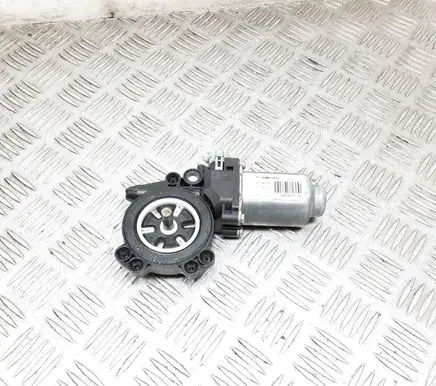 Nissan Note (E11) Front door window regulator motor 400927B 0927