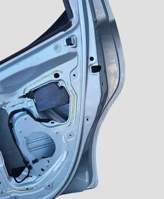Peugeot 207 Rear door