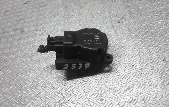 Ford Focus Intake manifold valve actuator/motor 3M5H19E616AB