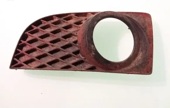 Mazda Premacy Front bumper lower grill C14650C21