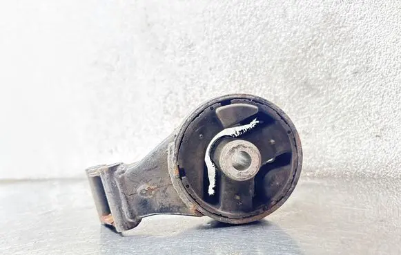 Opel Vectra C Gearbox mount 21031116