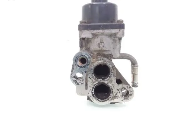 Ford Mondeo Mk III EGR valve 1S7G9D475AE