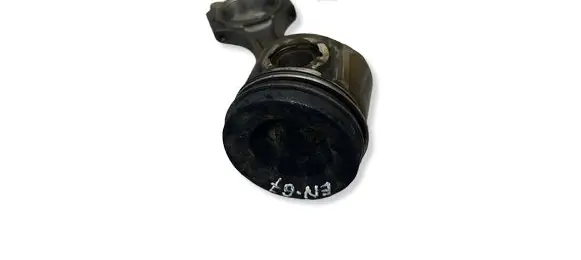 Hyundai ix35 Piston with connecting rod 