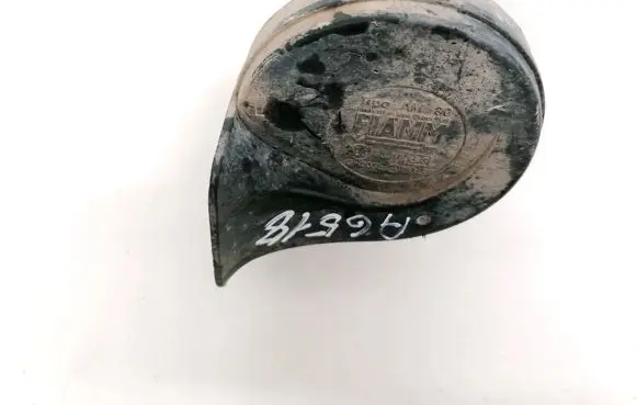 Audi A4 S4 B5 8D Horn signal E335717